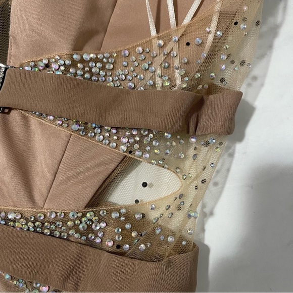 La Femme Size 6 Tan Strapless Mesh Bedazzle Cutout Maxi Dress Formal Party - Picture 9 of 9